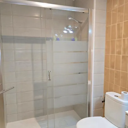 80 Metre De La Apartmán Roses